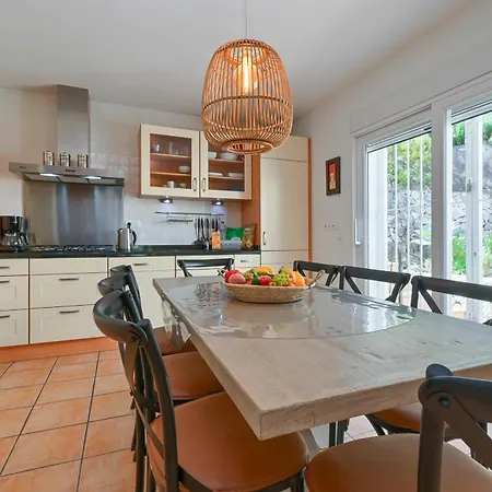 Margaritha By Aguilarent *