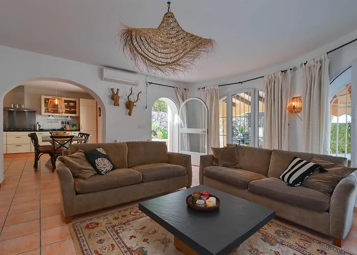 Margaritha By Aguilarent