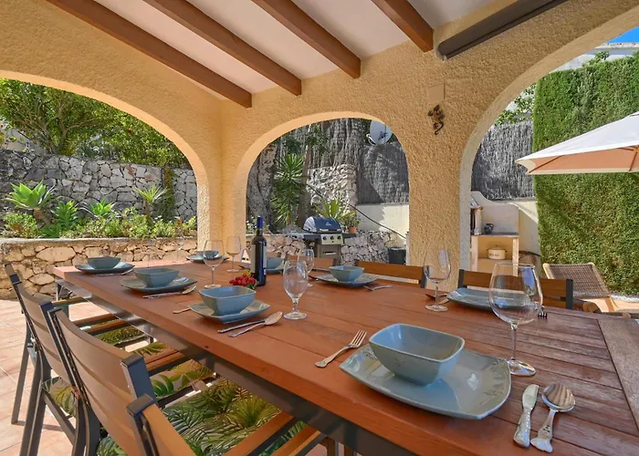 Villa Margaritha By Aguilarent