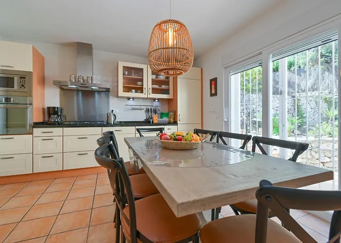 Margaritha By Aguilarent *